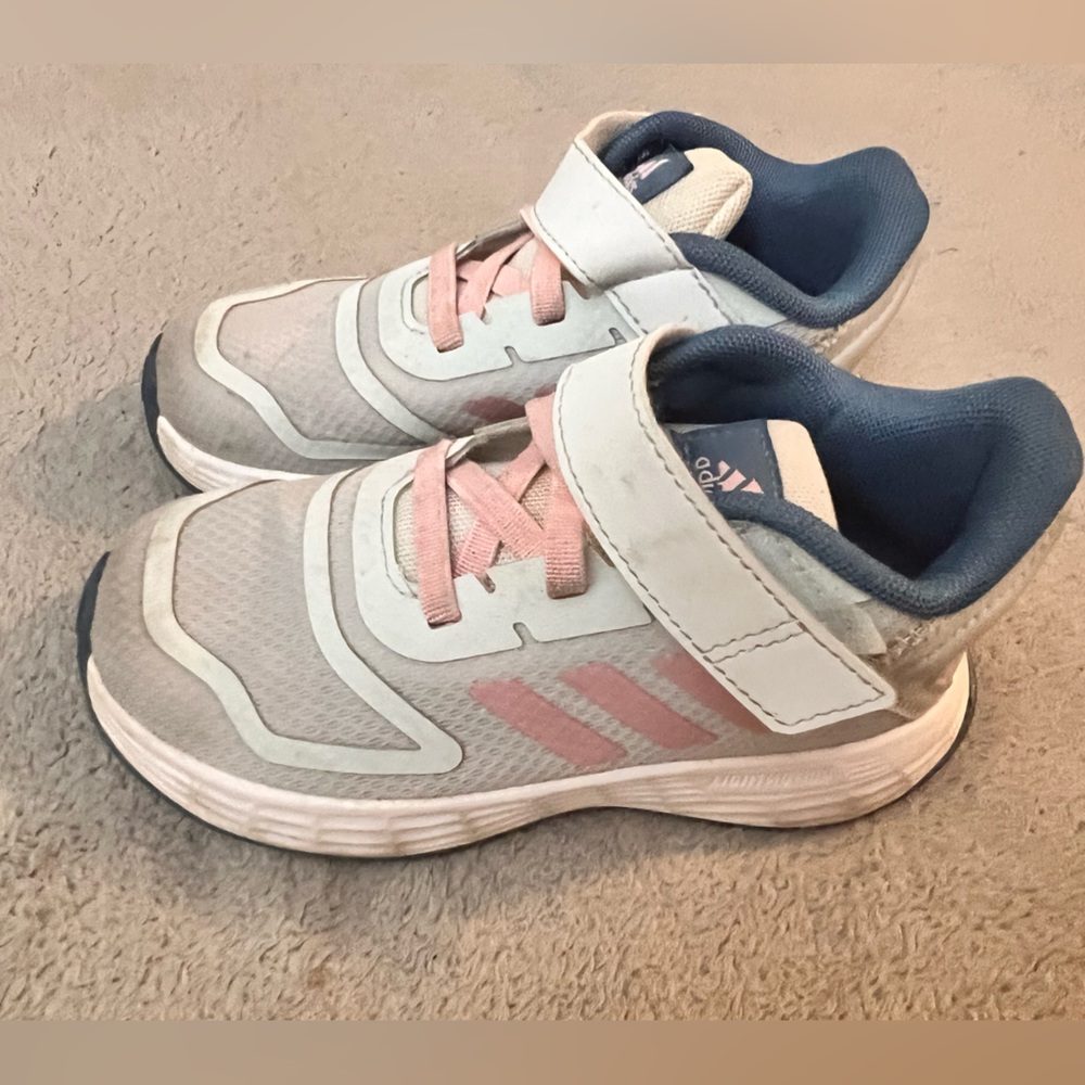 Toddlers running shoes